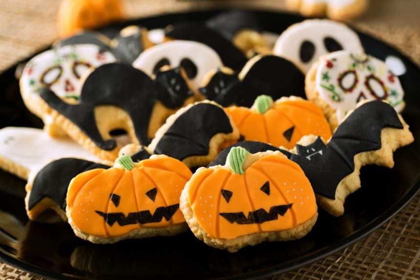 5 Candies to Just Say “No” to This Halloween